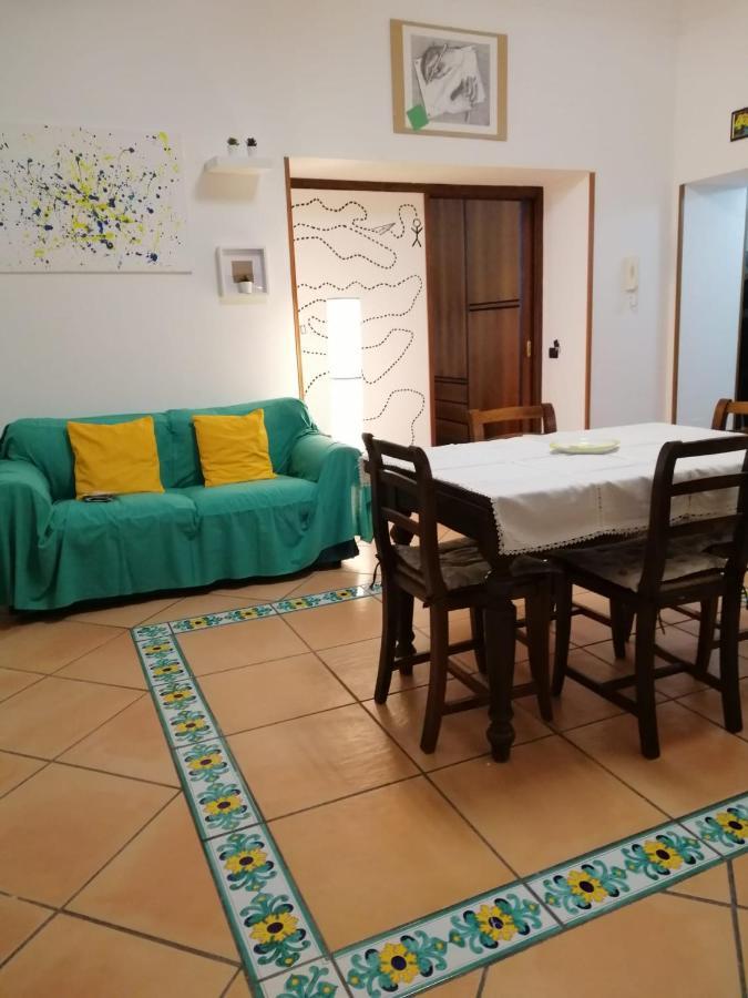 La Casa Di Tania A Napoli 아파트 외부 사진